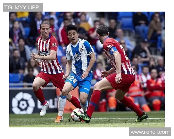 南京羽毛球队在邀请赛中以76分稳居积分榜首位展现强劲实力